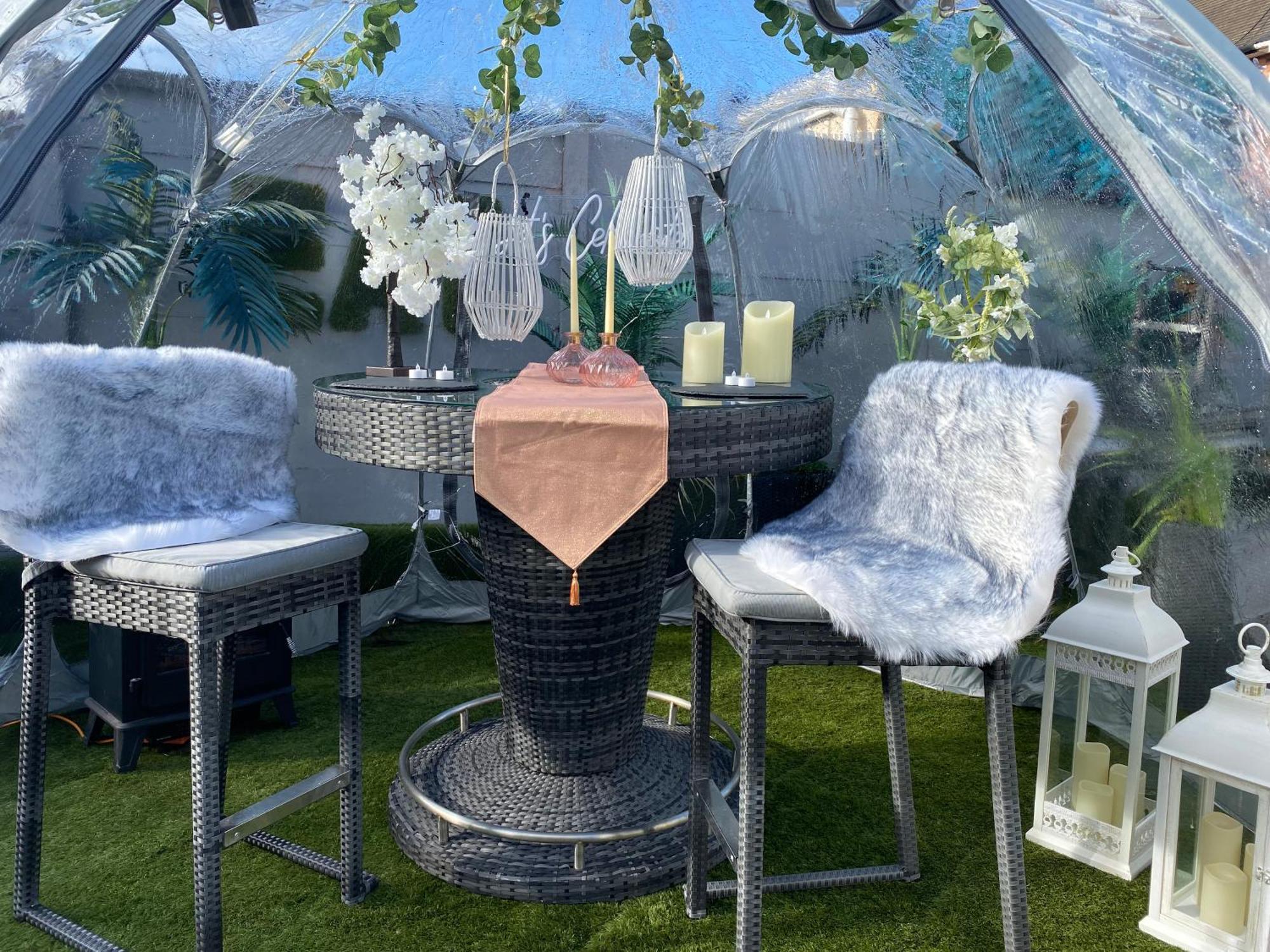 Mini Love Island Style Guest House Includes Personal Hot 24 Hour Swimming Pool, Outdoor Bathtub, Heated Dining Dome And Fire Pit, All This Is Secretly Located In The Busy Suburbs Of Nottingham Exteriér fotografie